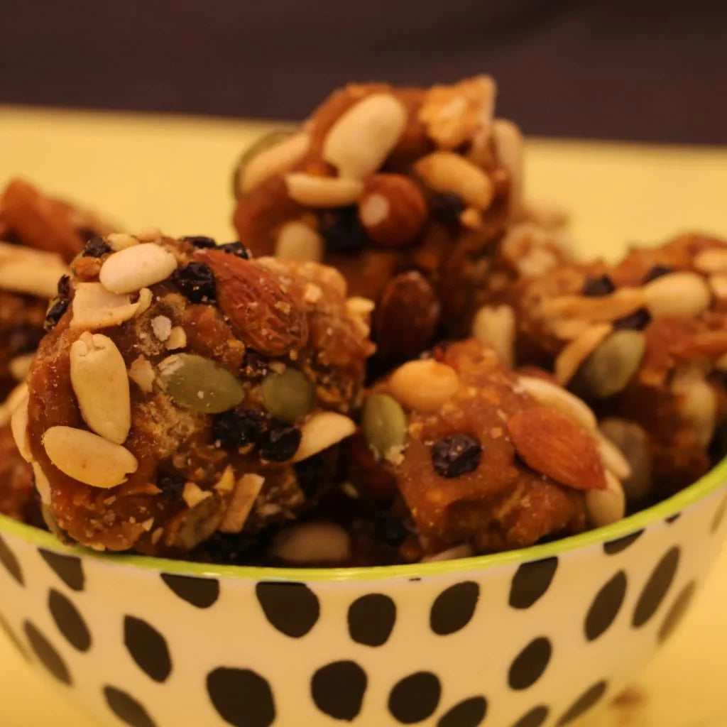 Jaggery With Nuts ( میوے والا گڑ )